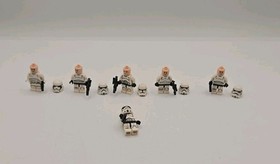 Lego Star Wars Lot of 6 Minifigures Stormtroopers with blasters