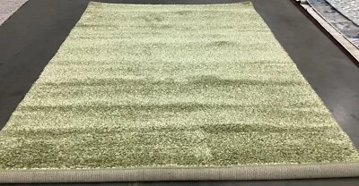 Зеленый ковер с дефектом 6 футов 7 дюймов x 9 футов 6 дюймов, сниженная цена 1172679423 SG151-5252-7 - Изображение 1 из 3