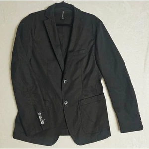 Hugo Boss Black Spring Blazer. 36R. Designer. Lightweight. Stylish. Sexy GQ vibe - Picture 1 of 24
