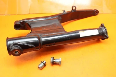 2008-2009 SUZUKI BOULEVARD C90 OEM BRAÇO OSCILANTE TRASEIRO SUSPENSÃO TRASEIRA BRAÇO OSCILANTE - Imagem 1 de 4