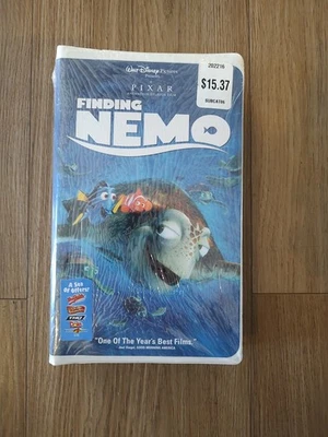 Finding Nemo (VHS, 2003) Clamshell NEW SEALED Disney Pixar Clamshell Case - Image 1 of 2
