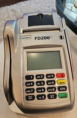 First Data ‎FD-200 Ti Credit Card Terminals P/N 001688064 19V 3.42A Portable - Image 1 of 4