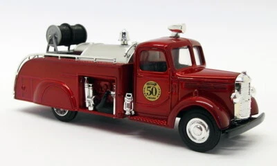 Matchbox Appx 12cm Long Diecast 96947 - 1939 Bedford Fire Truck - Red - Photo 1/4