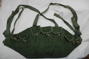 De colección ChiCom bolsa de pecho plataforma 7,62X39 lona verde guerra de Vietnam nuevo stock antiguo - Imagen 1 de 11
