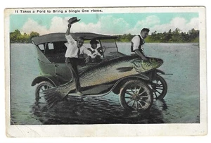 PUBLICIDAD / HUMOR - COCHE FORD "SE NECESITA UN FORD PARA TRAER UNO A CASA 1928 Postal - Imagen 1 de 2