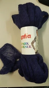 Katia Park Avenue Magic Scarf Yarn #107 Navy 100g Frilly Soft Lace Mohair Mix - Picture 1 of 1