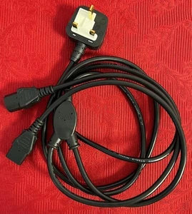 Câble Volex V1625 Duo-Cord EN60320-1 10A 250V -10 - Photo 1/4