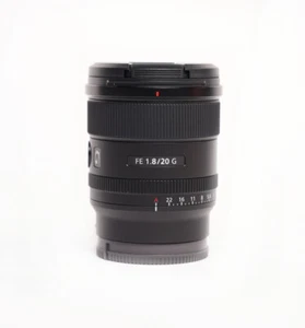 Sony FE 20mm f/1.8 G Full-Frame Ultra Wide Angle Lens for Sony E-Mount - Picture 1 of 4