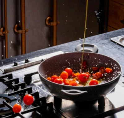 Batteria 3 pezzi Bavaria tris tegami a induzione in pietra lavica antiaderente - Immagine 1 di 2