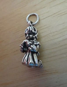 Dije de confirmación de comunión de plata esterlina 3D 19x9 mm arrodillada niña orante comunión plata esterlina 3D - Imagen 1 de 8