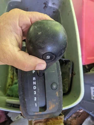 Palanca de cambios automática Saab 900 1994-1998 con bloqueo de carcasa no incluida Foto 1 de 4