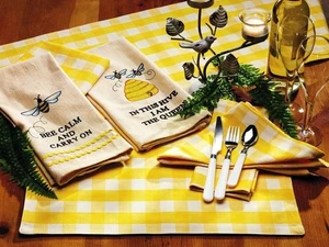 76,55 $ Wert! Tischgedeck/4 gelbe Büffel Karo Tischsets Servietten 54" Läufer - Bild 1 von 1