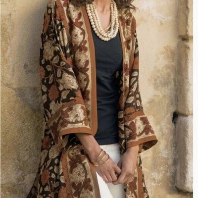 Kimono Floral Soft Surroundings en Tonos Cálidos Bohemio Línea Larga Talla Mediana Foto 1 de 4