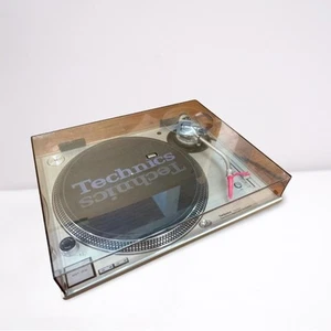 Technics SL 1200 MK6 Direct Drive Turntable System Quartz DJ Panasonic Silver - Picture 1 of 5