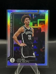 2025-26 Topps Basketball Jalen Wilson #12 Rainbow Foil Parallel Flagship - Foto 1 di 2