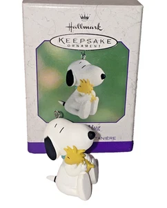 Hallmark Peanuts Snoopy Woodstock A Snug Hug Keepsake Ornament New Open Box Cute - Picture 1 of 13
