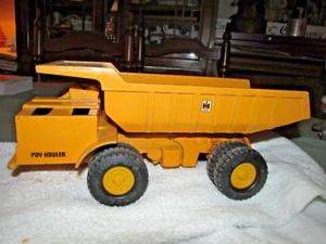 ERTL International Harvester Pay Hauler Hydraulic Diecast 1/25 Dump Truck VTG - Picture 1 of 13