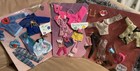 Grand lot de vêtements Barbie pour 11 poupées 1/2 comprend des articles neufs et vintage