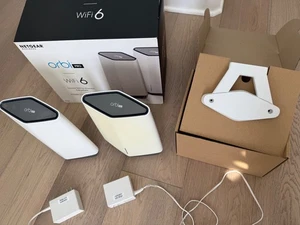 NETGEAR Orbi PRO WiFi 6 Tri-band Mesh System (SXK80). USED - Afbeelding 1 van 5