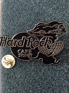 Pin's Pins Pin Enamel 63 BAR  BRASSERIE Restaurant "Hard Rock CAFE" SYDNEY  - Picture 1 of 7