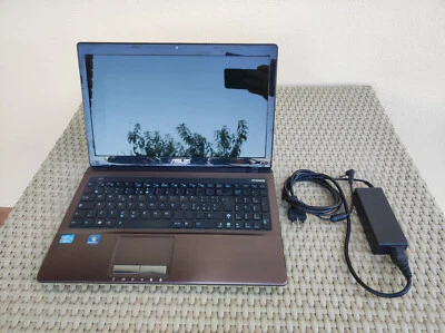 Notebook Asus K53SC Intel i5 2410M 2.3GHz 6GB 240GB SSD Crucial. - Imagen 1 de 4