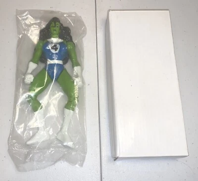 SHE-HULK Mail Away Exclusive FANTASTIC FOUR Toyfare FF4 Figure COMPLETE Toy Biz - Image 1 of 2