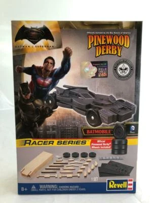 REVELL RMXY9449 BSA PINEWOOD DERBY BATMAN DAWN JUSTICE RACER KIT NOVO EM FOLHA - Imagem 1 de 4