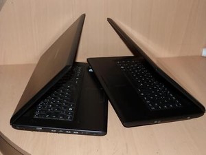 Samsung NP-R519 2 Stück Notebook/Laptop 15 Zoll