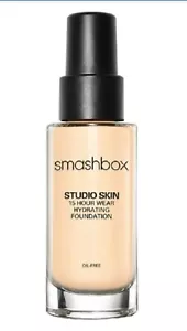 Smashbox Studio Skin 15 Hour Wear Hydrating Foundation - # 0.2 V Fair 1 oz - Picture 1 of 1