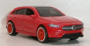 SUELTO 2024 CAJA DE CERILLAS ROJO MERCEDES-BENZ CLA TIRO FRENO RUEDA INTERCAMBIO PILOTOS REALES - Imagen 1 de 9