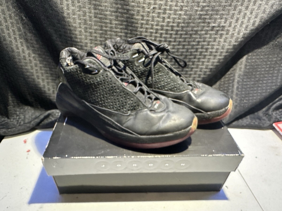 Preços baixos em Jordan 22 OG 5/8 Black Varsity Red | eBay Preços baixos em Jordan 22 OG 5/8 Black Varsity Red | eBay