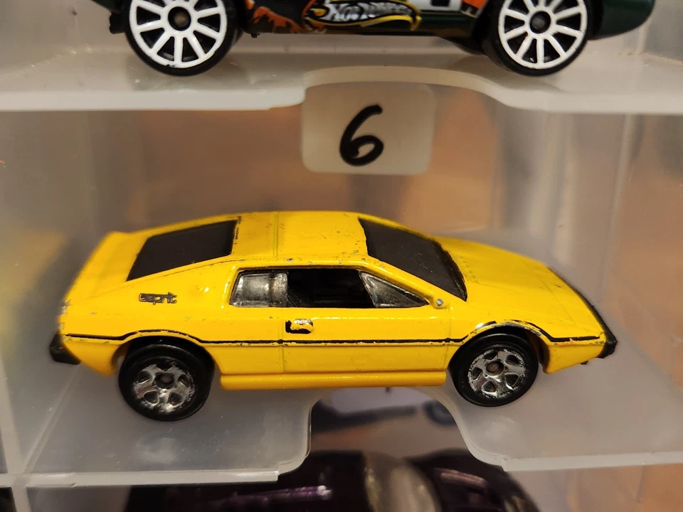 Hot Wheels & Matchbox (estuche #213) LOTUS Lancia Alfa Romeo Foto 1 de 1