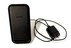 Samsung Wireless Charger Stand 25w Fast Charge EP-N5200 For Galaxy iPhone - Picture 1 of 3