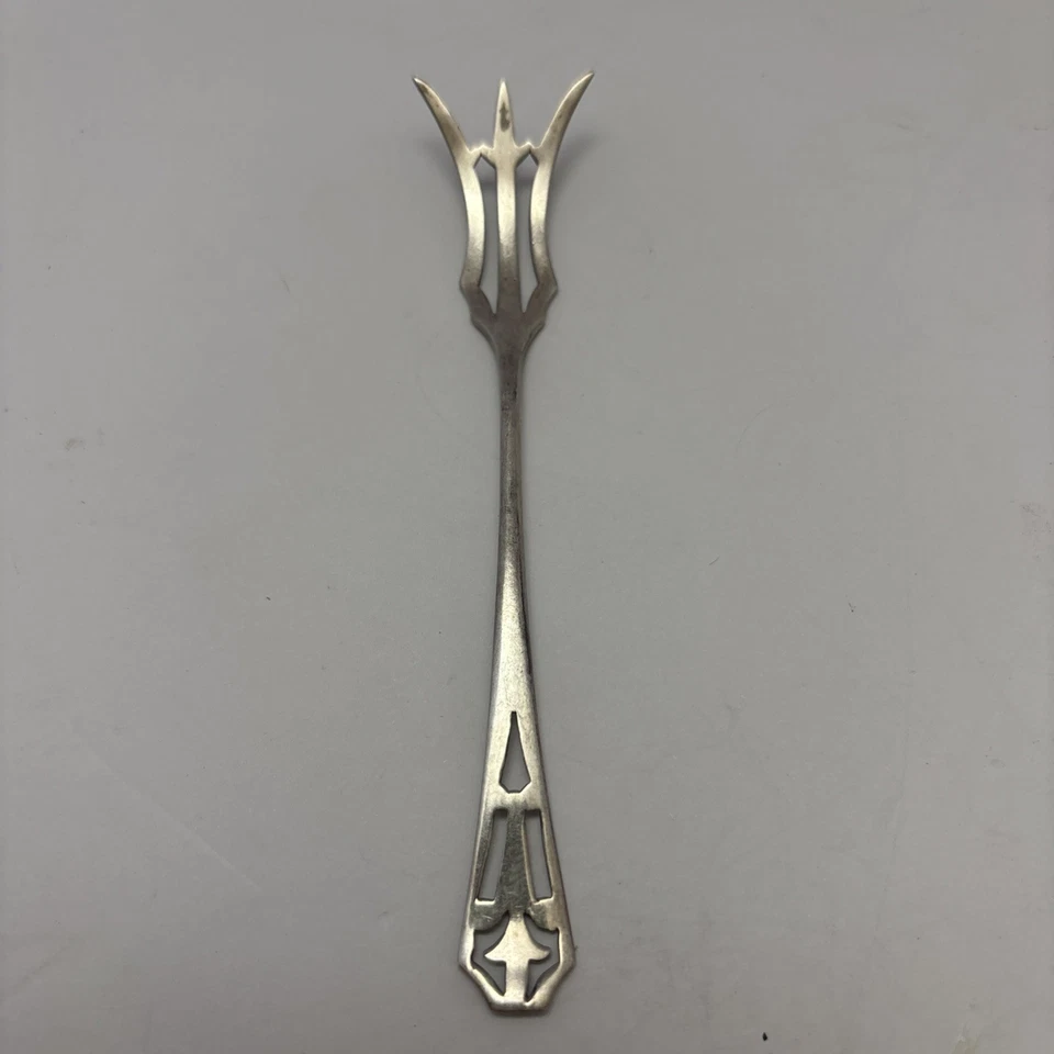 HORQUILLA DE LIMÓN VINTAGE WEBSTER PLATA ESTERLINA MANGO PERFORADO SERIE - 4 7/8" Foto 1 de 4