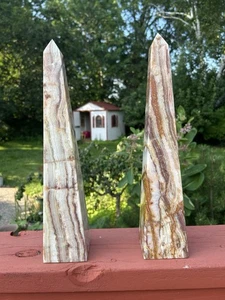 Pair of 14” brown, white, & green obelisks - Picture 1 of 7