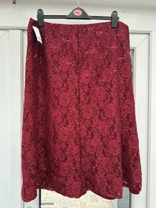 BonMarche Deep Red Sequinned Lace Skirt UK Size 20 Elasticated Waist Lined New - Picture 1 of 12