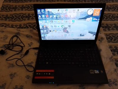 notebook samsung np 519r Pentium dual core lettore DVD 4Gb. RAM SSD 256Gb. - Immagine 1 di 4