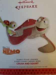 2013 Hallmark Disney Pixar Finding Nemo Crush and Squirt Sea Turtle Ornament - Picture 1 of 1