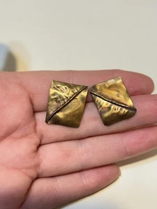 VTG Brutalist Brass Earrings Signed Jano statement Pierced Modernist MCM Artisan - Picture 1 of 6