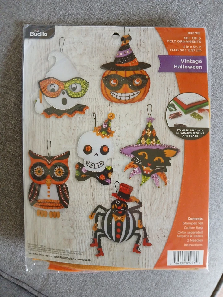 Bucilla Vintage Halloween Jeweled Ornaments Kit 89276E Makes 6