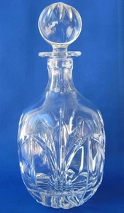 Decanter e tappo in cristallo taglio boemo splendido vintage originale 11 pollici - Foto 1 di 1