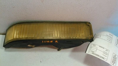 Passenger Corner/Park Light Fits 88-02 CHEVROLET 3500 PICKUP 396329 - Изображение 1 из 2