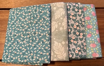"Juego de 4 flores/hojas de algodón Fat Quarter verde/rosa/blanco 18"" x 22""" Foto 1 de 2