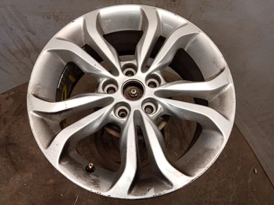 Llanta 16x7 de Chevrolet Cruze 11569045 2019 Foto 1 de 4