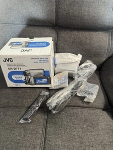 JVC Digital Video Camera GR-D771U Original Box and all accessories. READ! - Picture 1 of 3