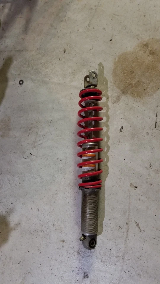 97-03 YAMAHA FRONT SHOCK OEM KYB spring Vmax SXR 600 700 venture phazer VIPER - Image 1 of 1