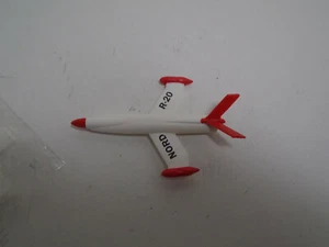 DINKY TOYS REPLACEMENT MISSILE FOR #620/816 BERLIET GAZELLE LAUNCHER W/MARKINGS - Picture 1 of 3
