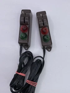 Vintage Lionel Brown Automatic Switch Controller Pair (2) Hong Kong - Picture 1 of 8