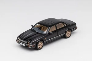GCD 1:64 Jaguar XJR (X300)/XJ (X300) modello pressofuso regalo auto - Foto 1 di 12