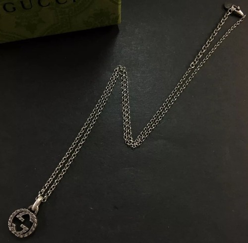 Autentica Collana con Ciondolo GUCCI Arabesco Incastro G Argento 925 con Scatola